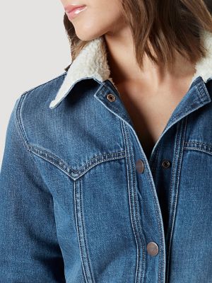 Women's Wrangler® Sherpa Lined Denim Barn Jacket in Denim