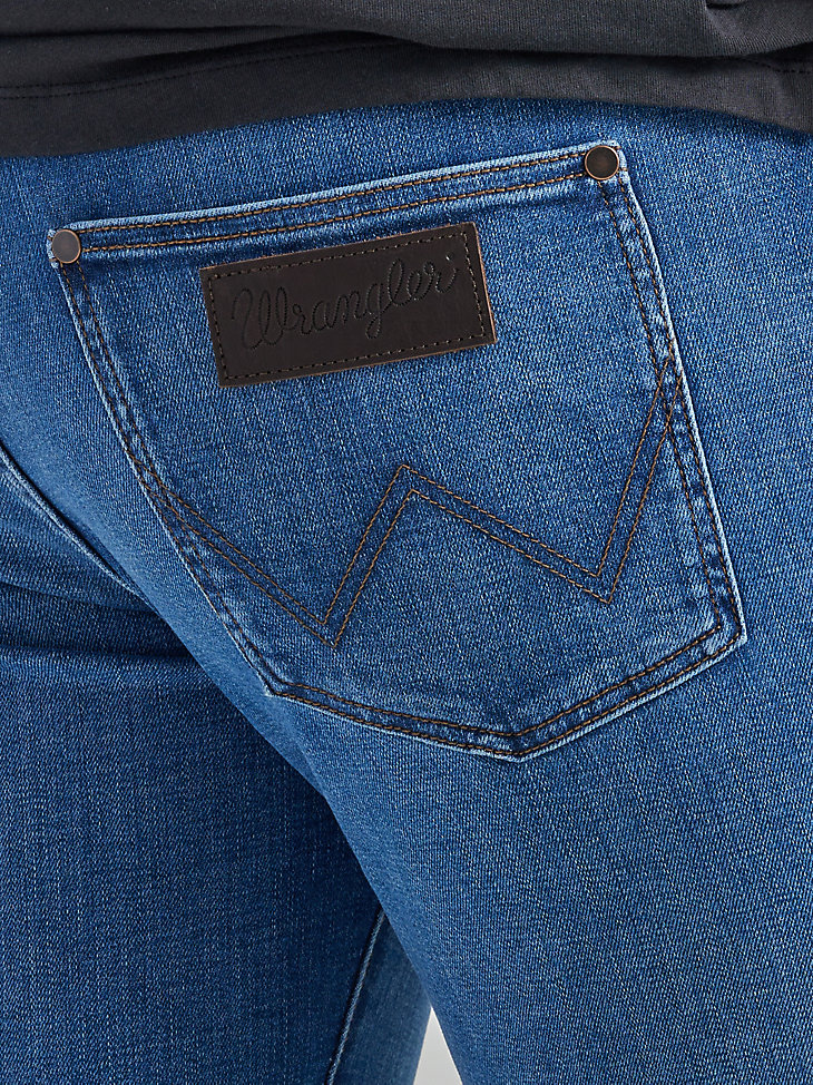 Men's Wrangler® Larston Free To Stretch Jean