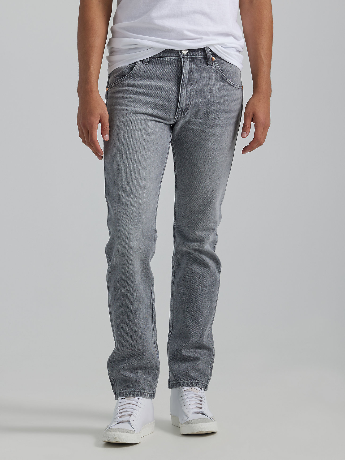 Wrangler ICONS™ 11MWZ Men's Slim Jean in Silver Lining alternative view 1