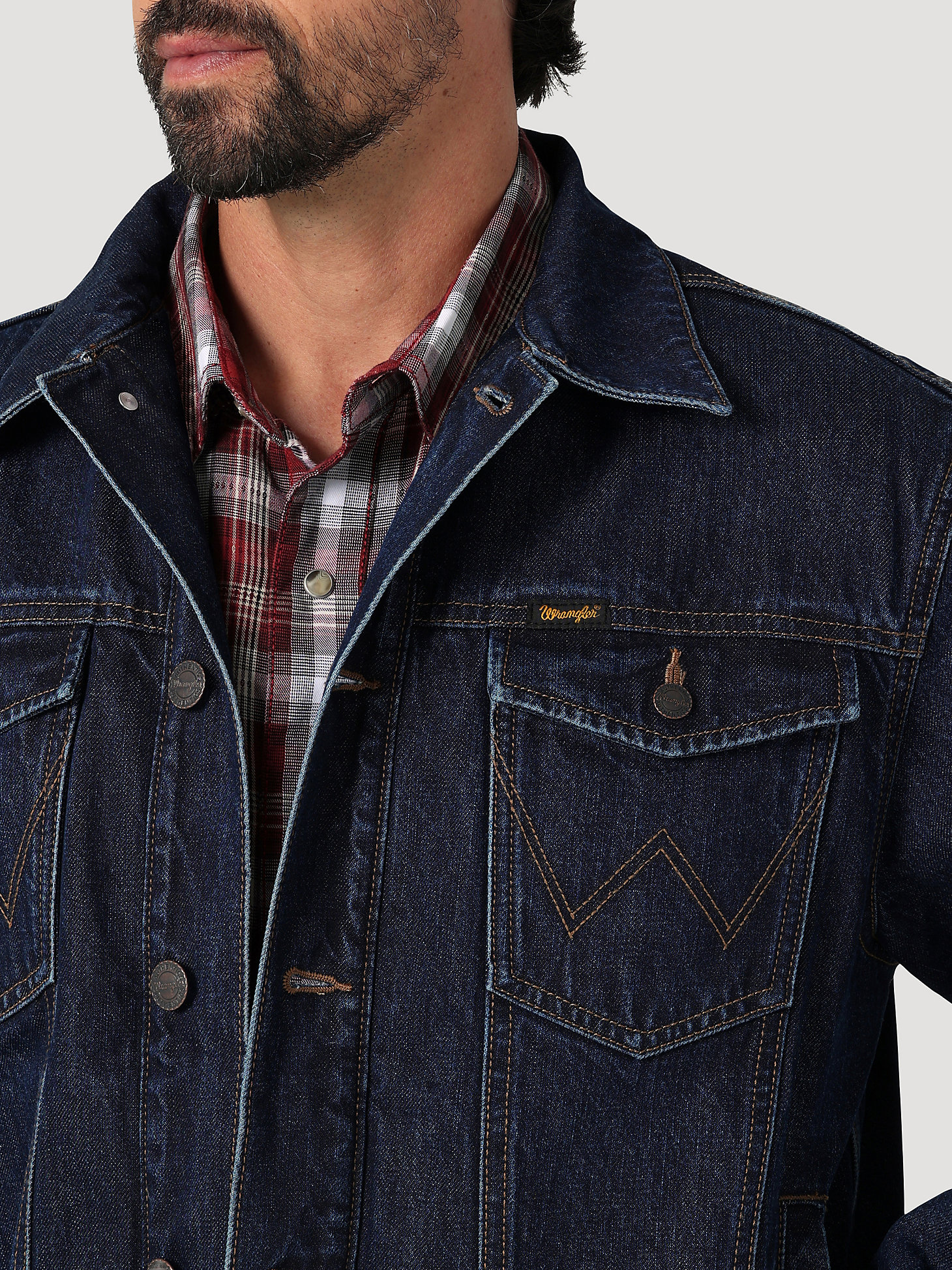 Men's Wrangler® Retro Unlined Denim Jacket in Bella Vista alternative view 2