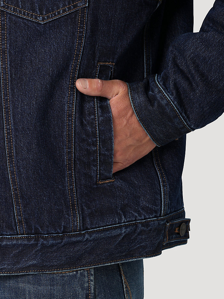 Men's Wrangler® Retro Unlined Denim Jacket in Bella Vista alternative view 3