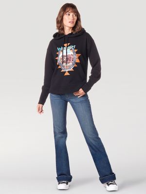 Women's Wrangler Retro® Curved Hem Graphic Hoodie in Black Beauty