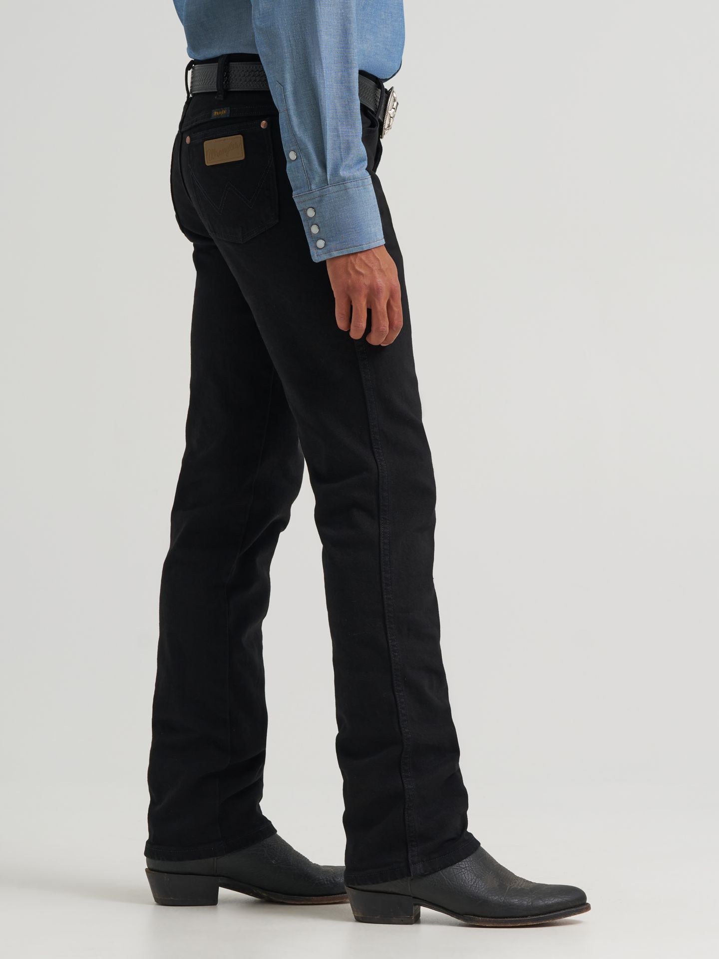 Мужские джинсы Wrangler Cowboy Cut® Slim Fit Active Flex, цвет: Чёрный — фото 3