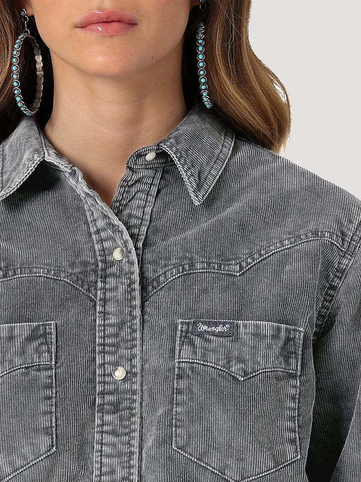 Women's Wrangler Corduroy Fade Western Snap Shirt in Grey alternative view 3