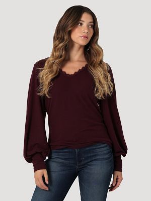 Women's Wrangler Lace Neck Bloused Sleeve Knit Blouse in Wine Tasting