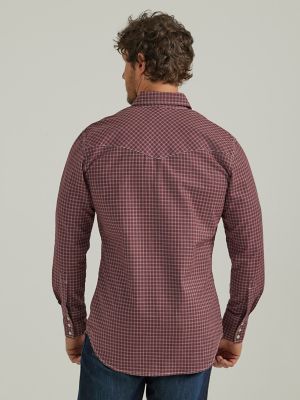 Men's Wrangler® FR Flame Resistant Long Sleeve Western Snap Plaid Shirt in Tawny Port alternative view 3