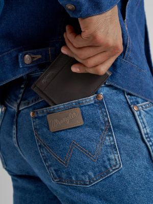 Men's Embossed Passcase Bifold Wallet
