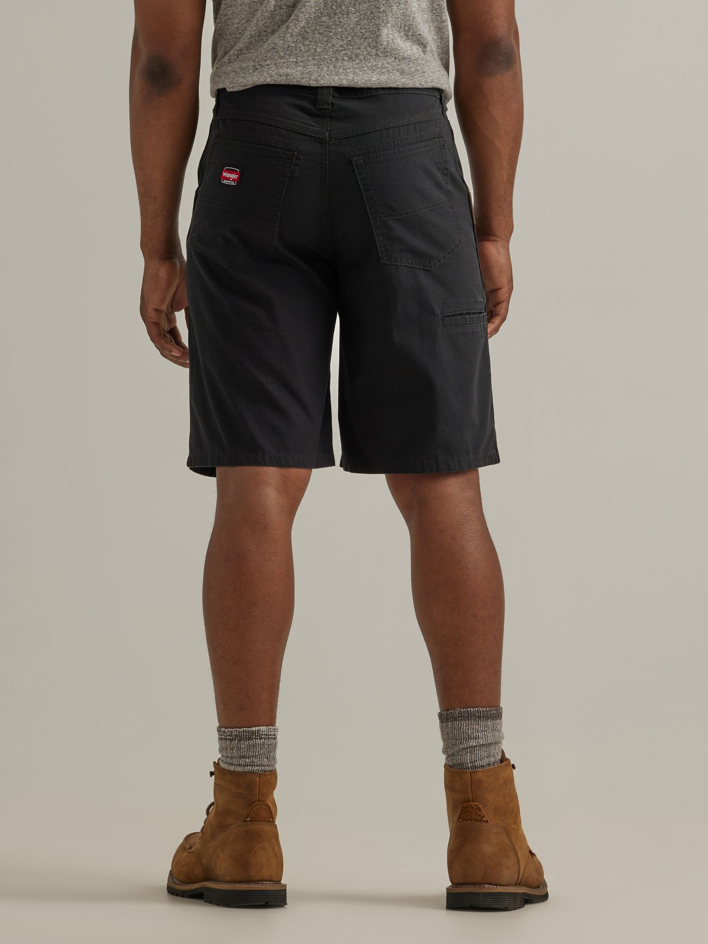 Мужские шорты Wrangler Workwear Technician Short, цвет: Чёрный — фото 3
