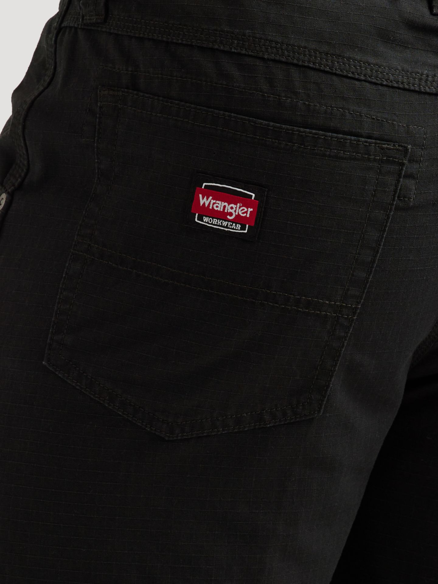 Мужские шорты Wrangler Workwear Technician Short, цвет: Чёрный — фото 4