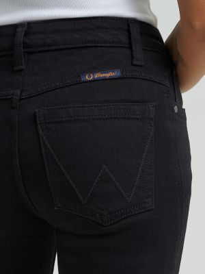 Women's Wrangler&reg; Ultimate Riding Jean Willow Mid-Rise Bootcut in Molly