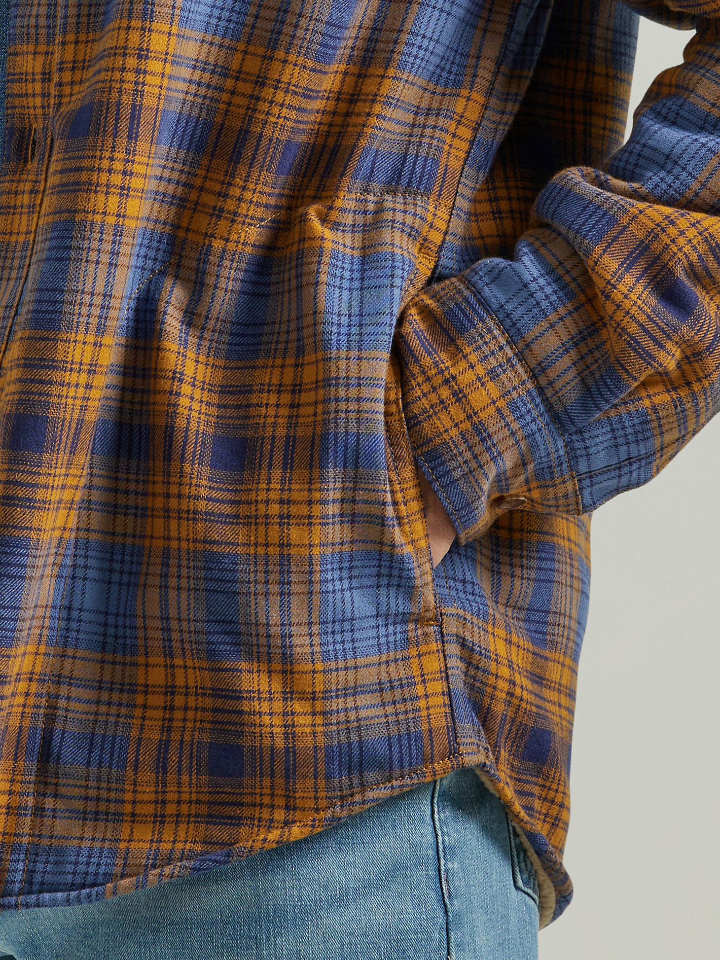 Men's Heavyweight Sherpa Lined Plaid Shirt Jacket in Vintage Indigo alternative view 4