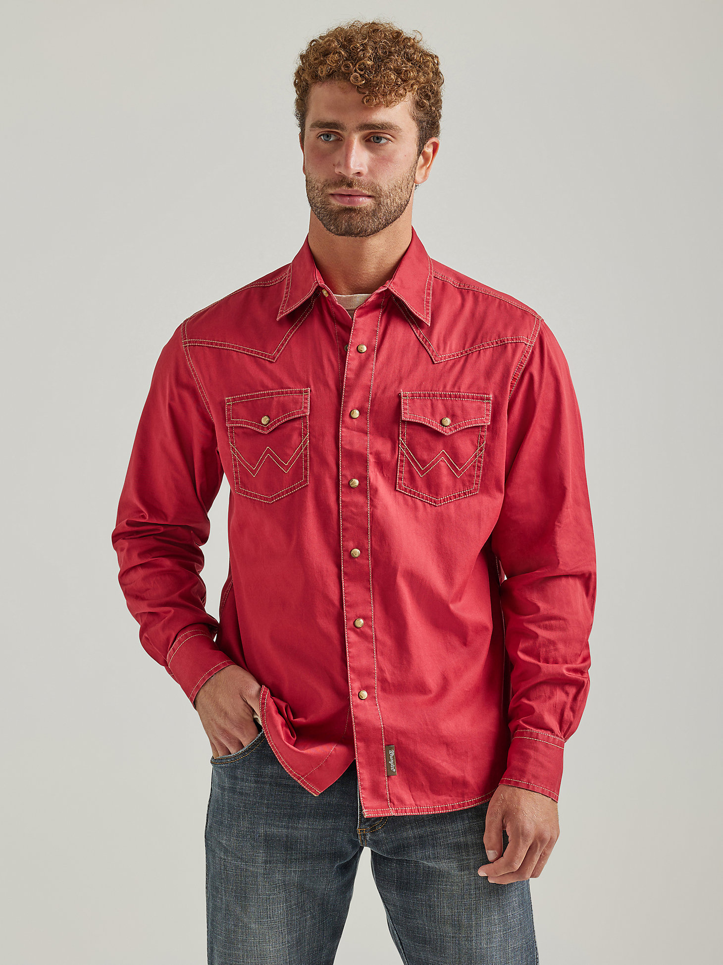 Men's Wrangler Retro® Premium Long Sleeve Button-Down Solid Shirt in Chili Red main view