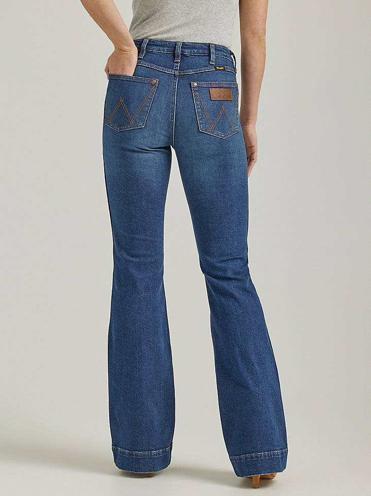 Women's Wrangler Retro® Premium High Rise Trouser Jean in Gabriella alternative view 3