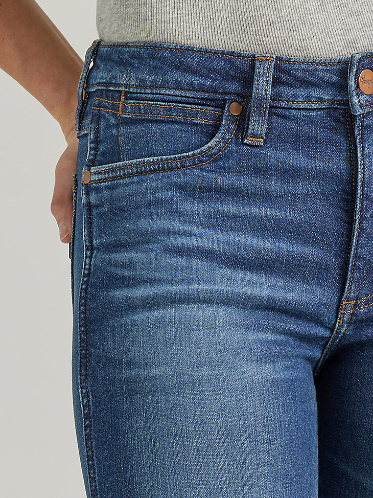 Women's Wrangler Retro® Premium High Rise Trouser Jean in Gabriella alternative view 5