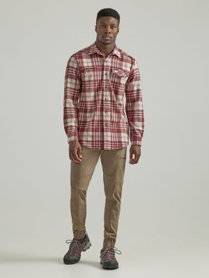 ATG by Wrangler Men's Long Sleeve Hike to Fish Shirt, Bistre Plaid, Small :  : Clothing, Shoes & Accessories