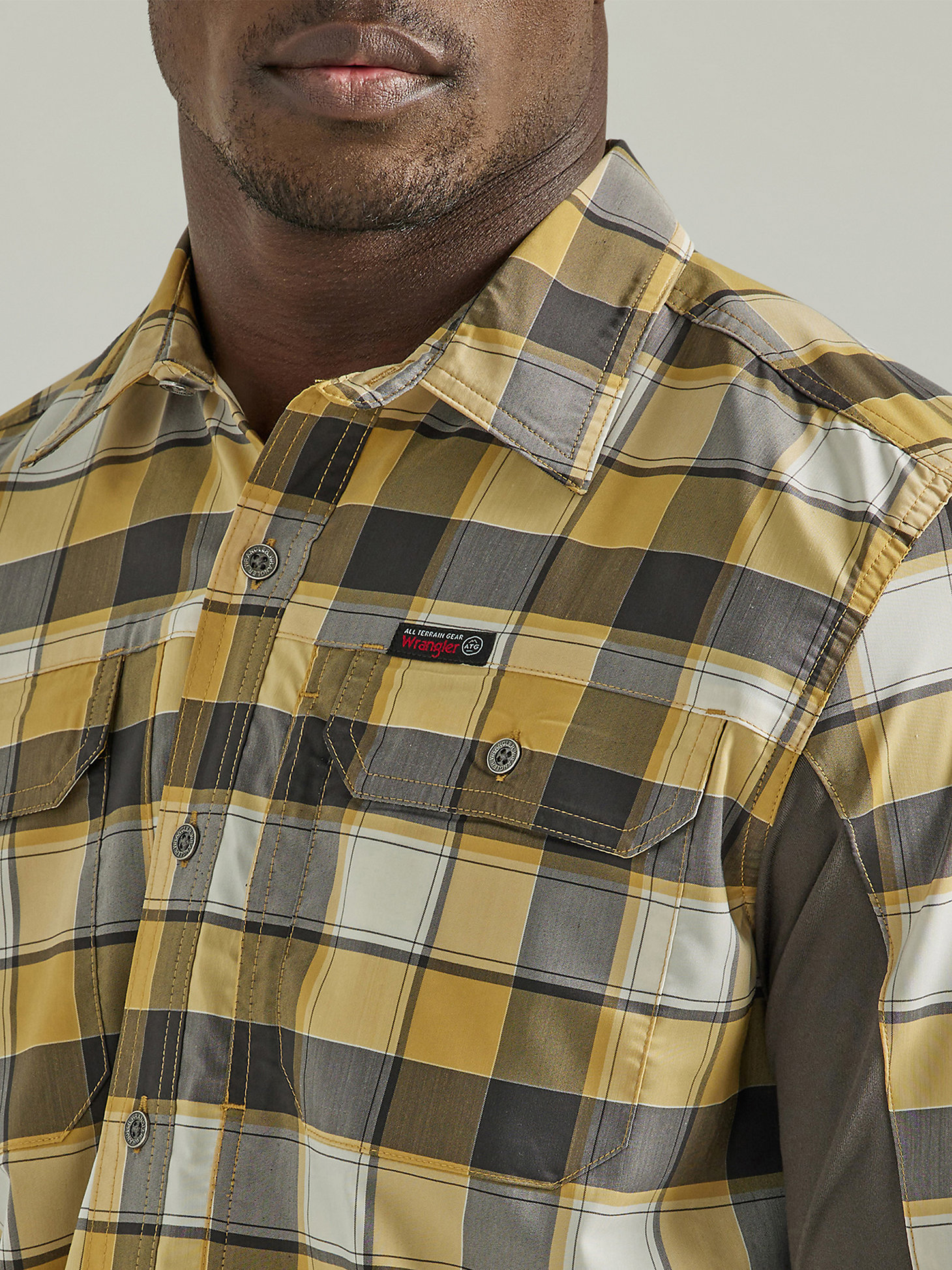 ATG By Wrangler™ Plaid Mixed Material Shirt in Travertine alternative view 3
