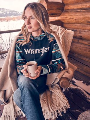 Women's Wrangler Retro® Logo Southwestern Yoke Pullover Hoodie