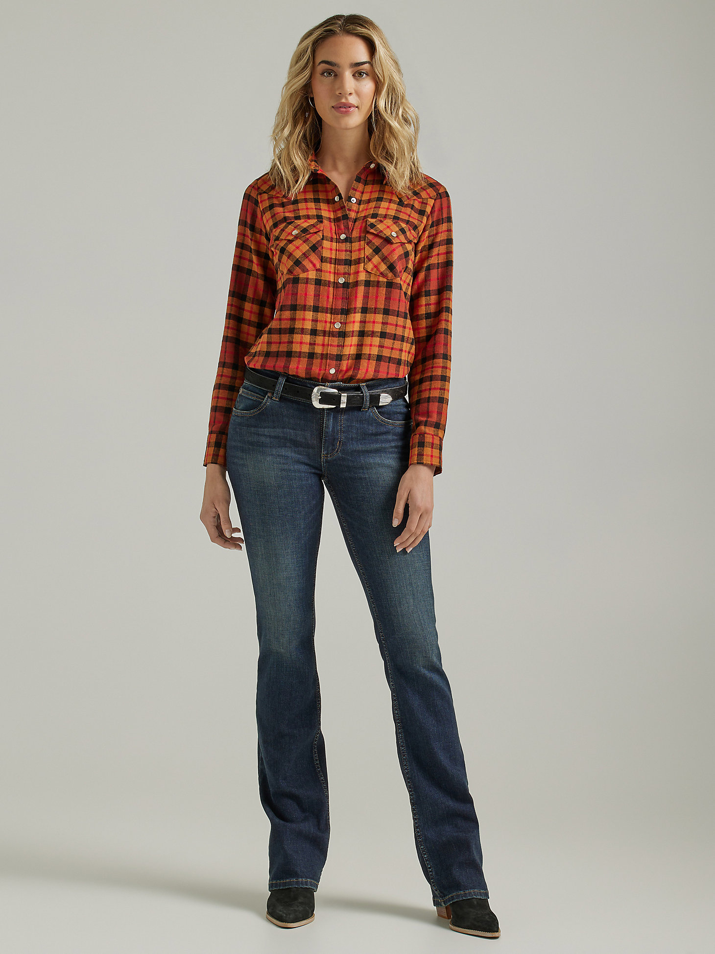Women's Essential Long Sleeve Flannel Plaid Western Snap Shirt in Adobe alternative view 1