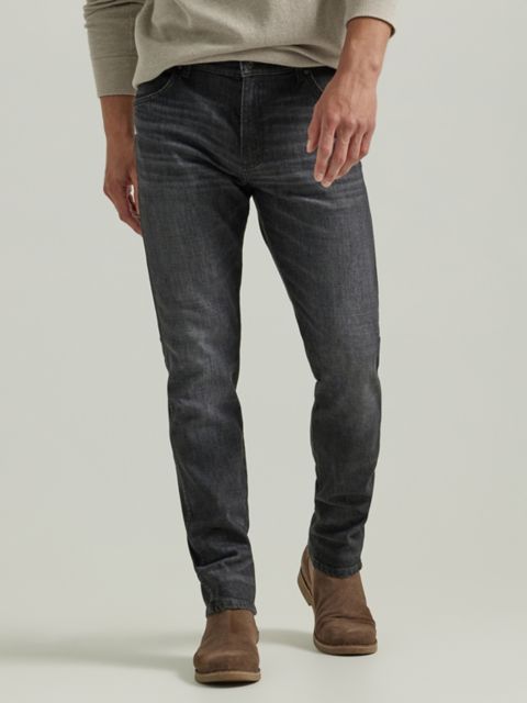 Мужские джинсы Wrangler Men's Tapered Fit Jean