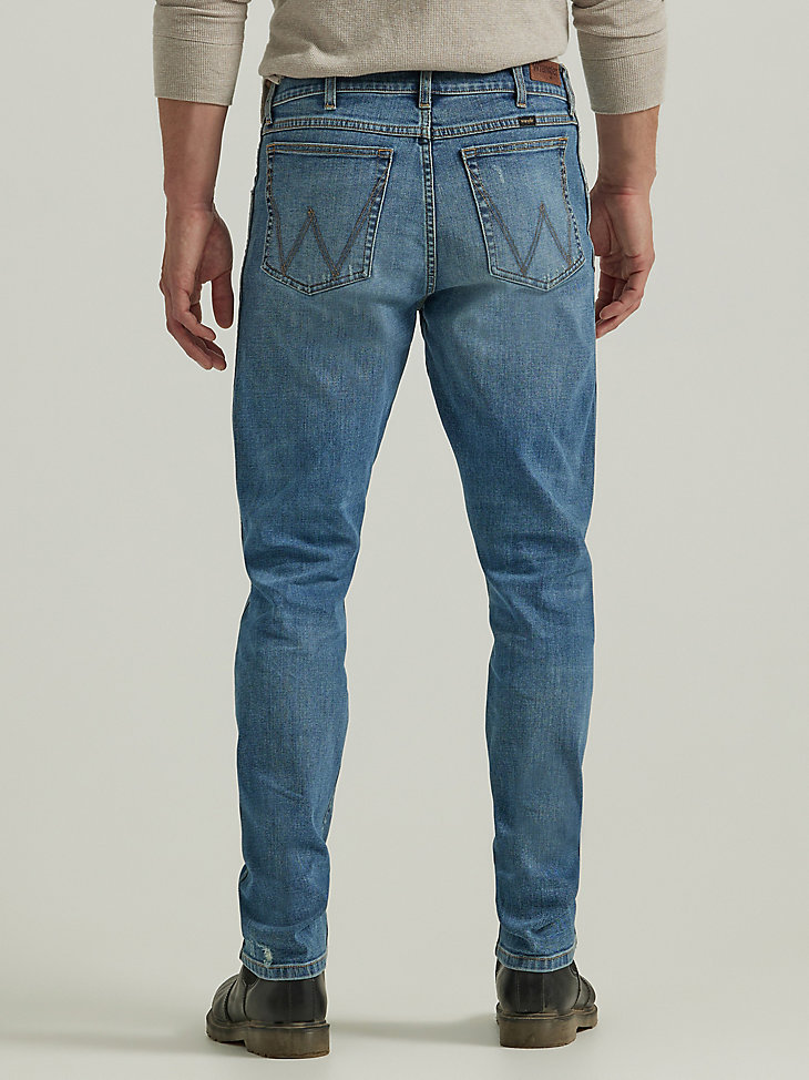 Men's Tapered Regular Fit Jean in Light Wash alternative view 3