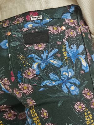 Womens Floral Print Wanderer Jean:Collage Florals:28:34 alternative view 4