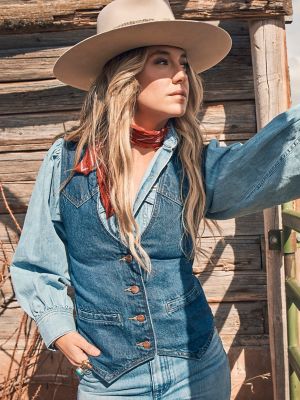 Women's Western Wear