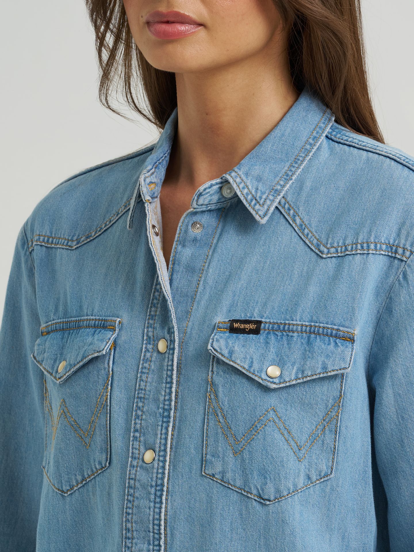 Женская рубашка Wrangler Boyfriend Denim Shirt, цвет: Синий — фото 7