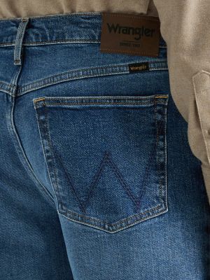 Wrangler Rugged Wear® Thermal Jean in Night Brown