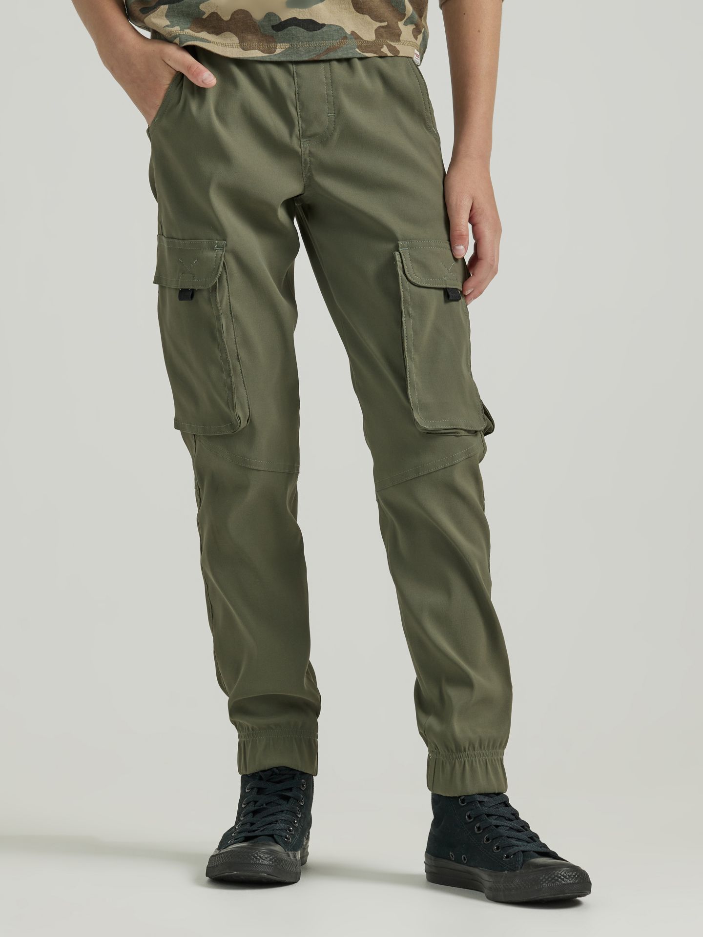 Детские джоггеры Wrangler ATG Tactical, цвет: Зелёный — фото 2