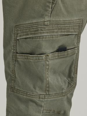 Boy's Wrangler&reg; Free To Stretch Gamer Cargo Pant (Husky) in Olive alternative view 4