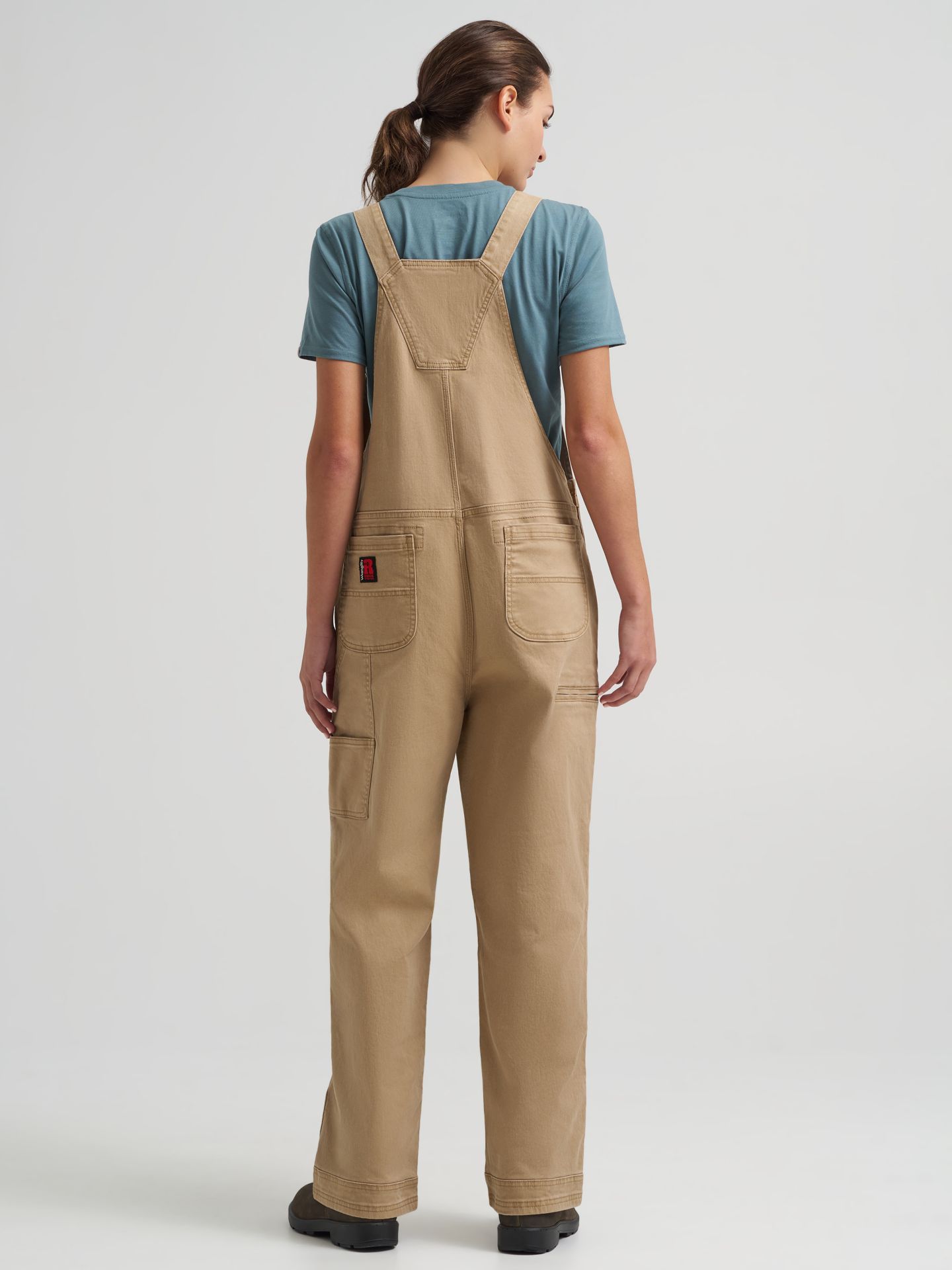 Женский комбинезон Wrangler Riggs Workwear® Relaxed Work Overall, цвет: Tigers Eye — фото 2