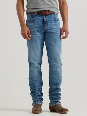 Men's Jeans & Apparel on Sale | Wrangler®