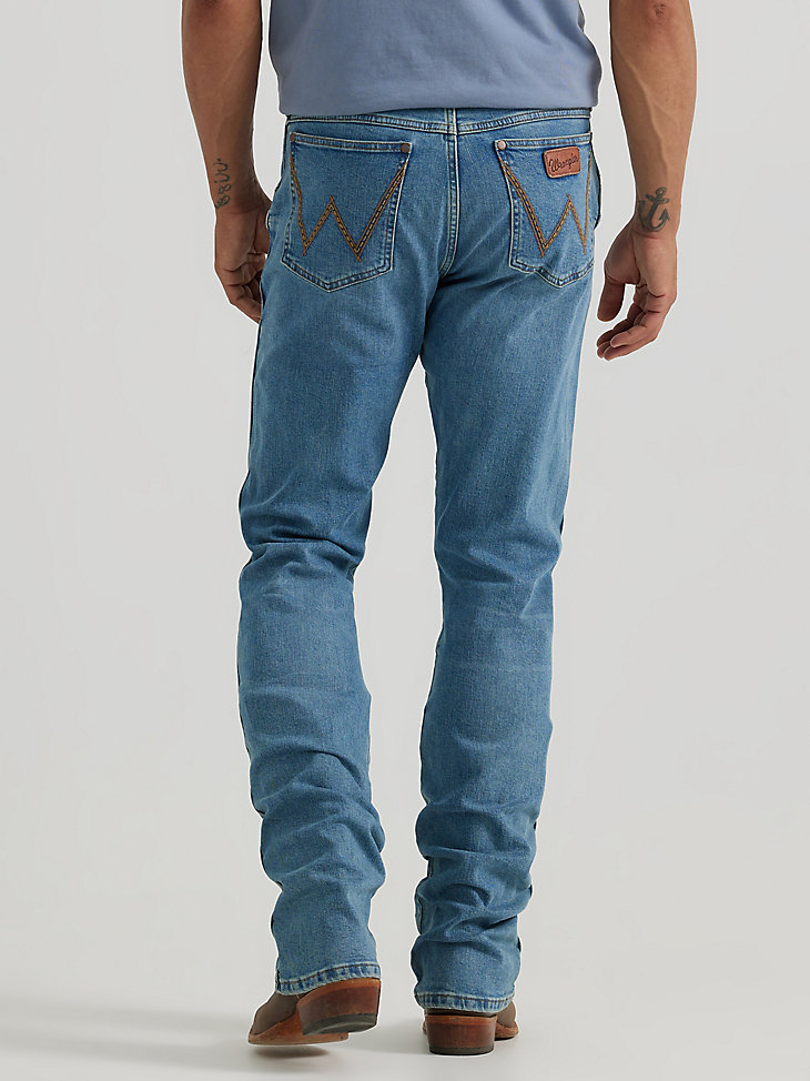Men's Wrangler Retro® Slim Fit Bootcut Jean in Flintlock alternative view 4