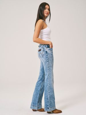 09MWFXB: Wrangler Womens Jeans - Retro Mae Flare Jeans Black