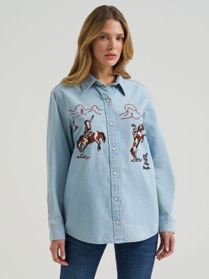 Women's Embroidered Boyfriend Western Snap Denim Shirt in Denim Blue