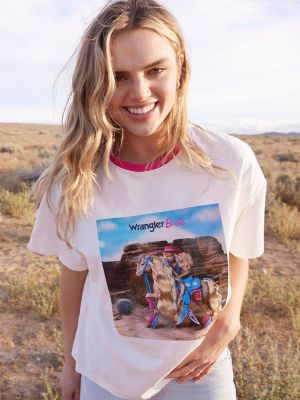 Wrangler x Barbie™ Desert Girlfriend Ringer Tee | Women's TOPS | Wrangler®