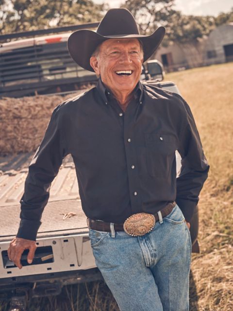 Мужские рубашки Wrangler George Strait & Wrangler® National Patriot™ Button Down Solid Shirt