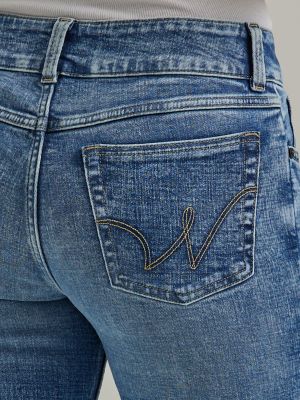 09MWZKE Wrangler Women's Mid Rise Boot Cut Jeans