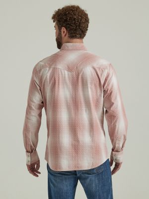 Men's Wrangler Retro® Premium Long Sleeve Western Snap Plaid Shirt in Peach  Fade