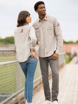 Men's Wrangler Collegiate Cowboy Cut Western Snap Shirt