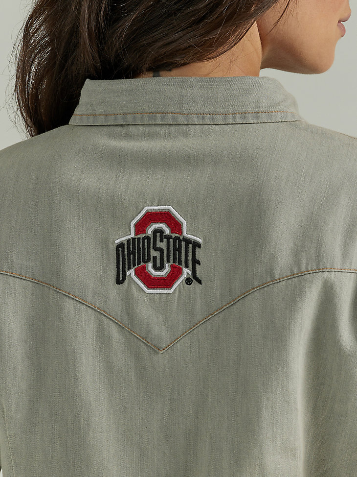 Women's Wrangler Collegiate Long Sleeve Western Snap Shirt in Ohio State alternative view 3
