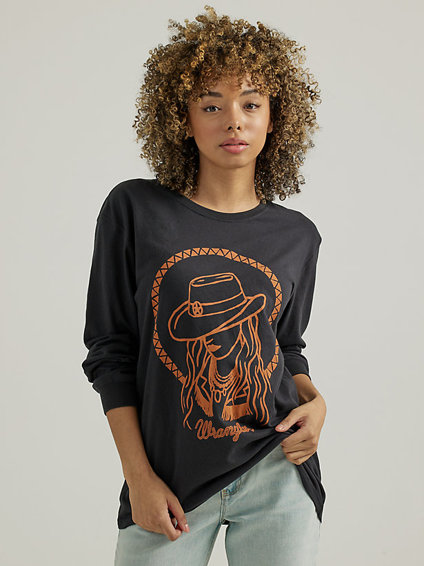 Women's Wrangler Retro Long Sleeve Cowgirl Lasso Graphic Tee in Washed Black