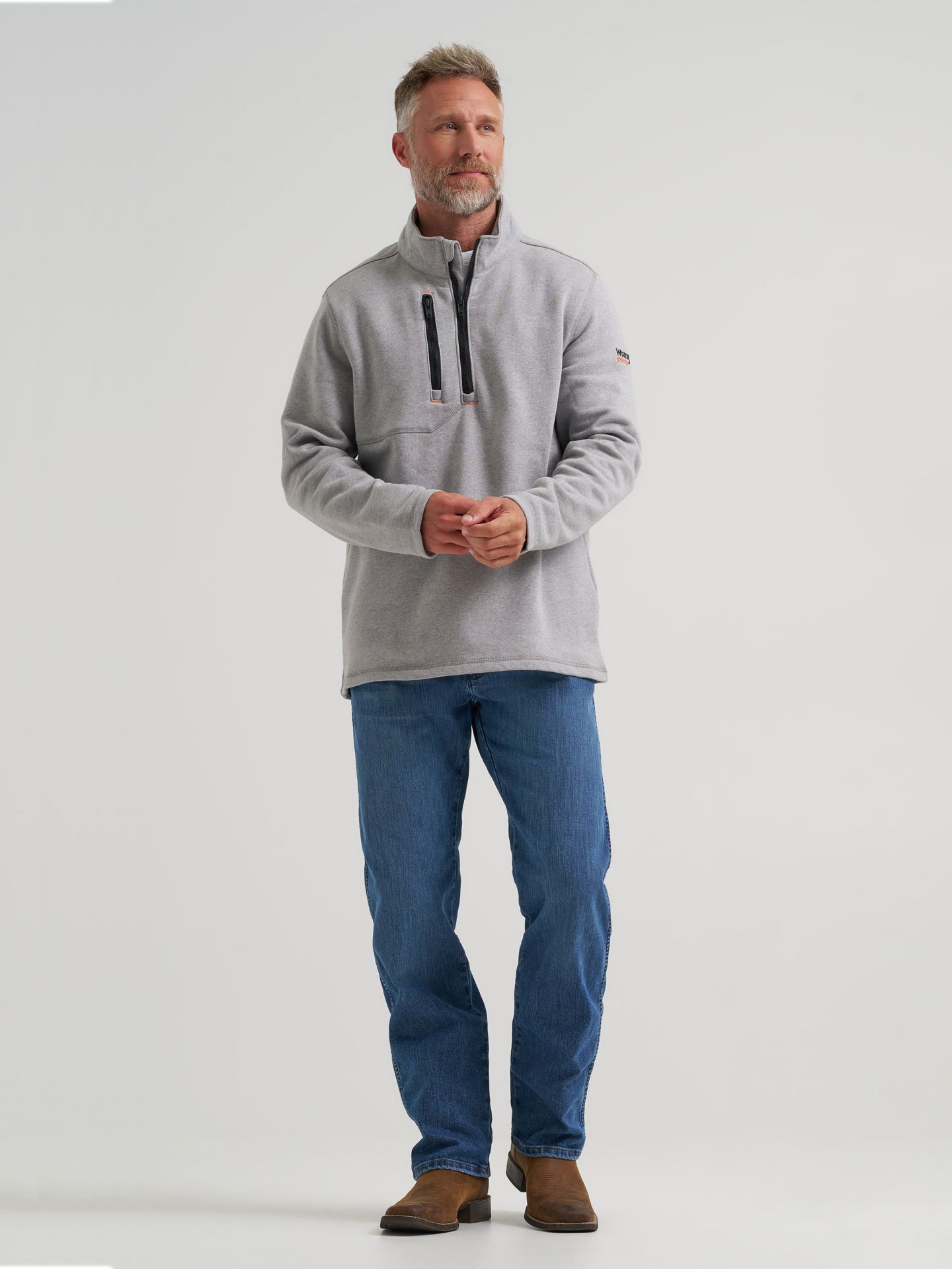 Мужской свитер Wrangler FR Flame-Resistant Quarter Zip Pullover, цвет: Серый меланжевый — фото 2