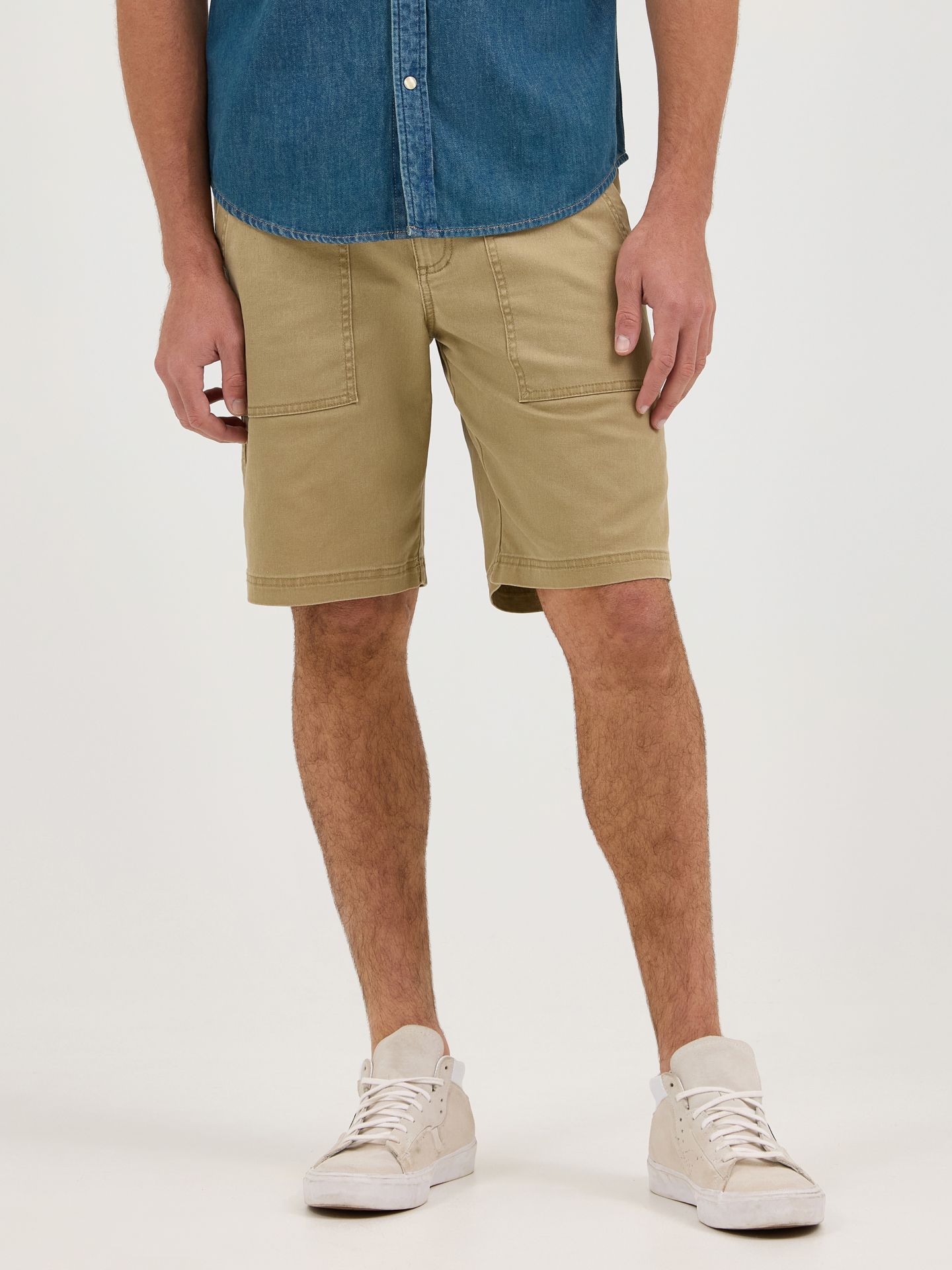 Мужские шорты Wrangler Utility Fatigue Short, цвет: Elmwood — фото 2