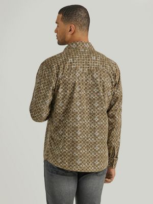 Men's Wrangler® Retro® Premium Long Sleeve Western Snap Printed Shirt in  Brown Circles