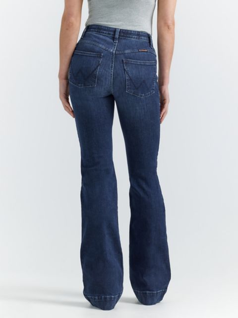 Женские джинсы Wrangler Women's Wrangler Ultimate Riding Jean Willow Mid-Rise Trouser