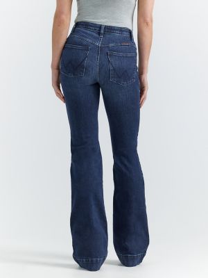 Women's Wrangler Ultimate Riding Jean Willow Mid-Rise Trouser in Sloane