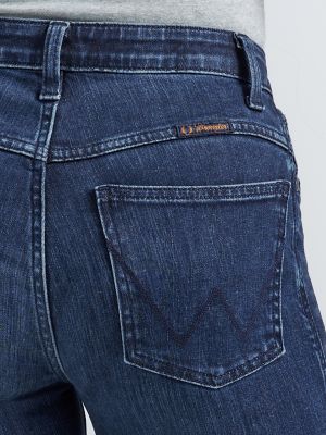 Women's Wrangler Ultimate Riding Jean Willow Mid-Rise Trouser in Sloane
