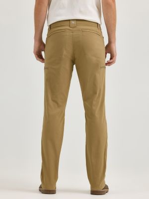 Men's Wrangler® Flex Waist Outdoor Cargo Pant in Elmwood