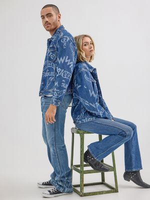Wrangler® x Hot Wheels™ Men's Laser Logo Denim Jacket in Medium Blue Laser alternative view 4